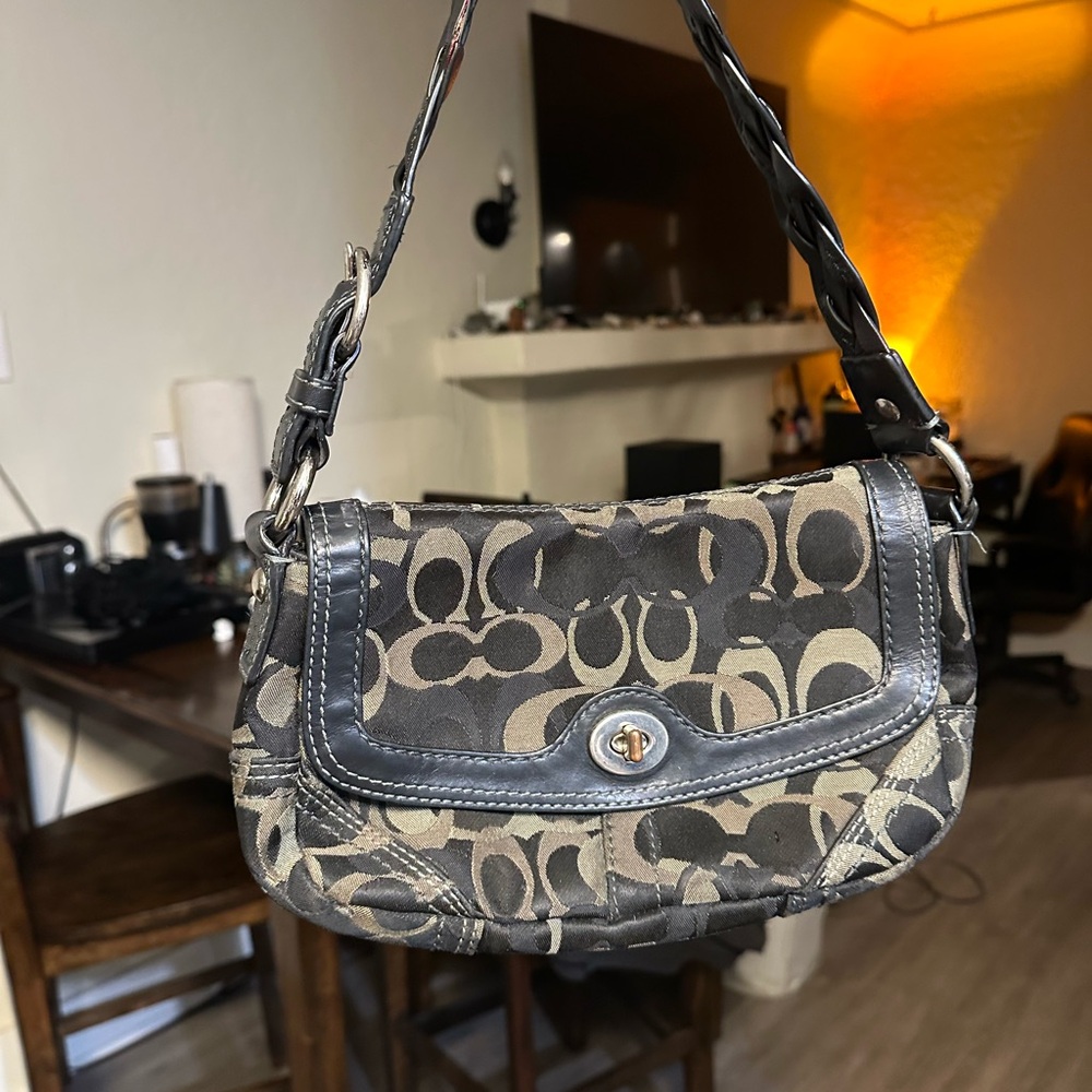 Vintage coach shoulder bag